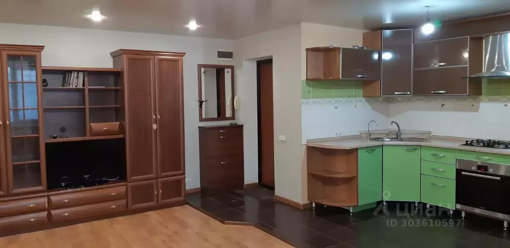 2-к кв. Волгоградская область, Волгоград ул. Рокоссовского, 26 (64.0 ... - Фото 1