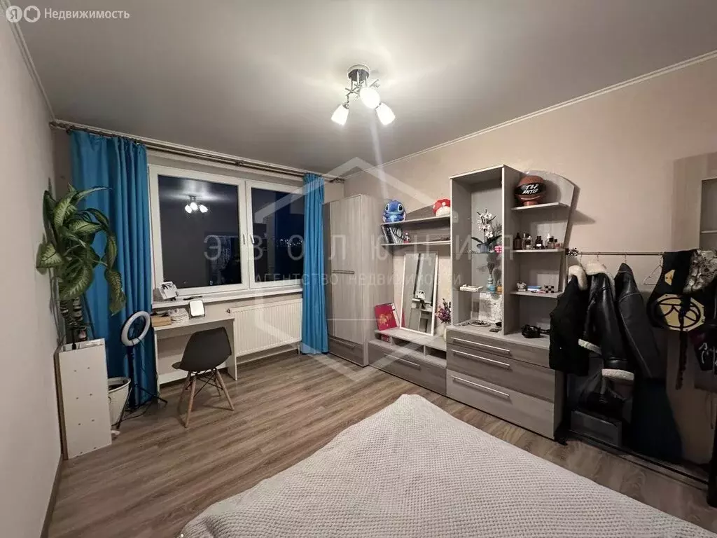 1-комнатная квартира: Калининград, улица Маршала Новикова, 13 (32 м) - Фото 2