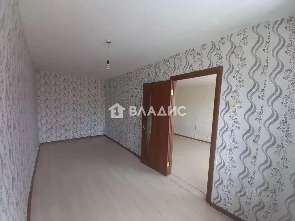 2-к кв. Бурятия, Улан-Удэ Октябрьская ул., 18 (42.3 м) - Фото 1