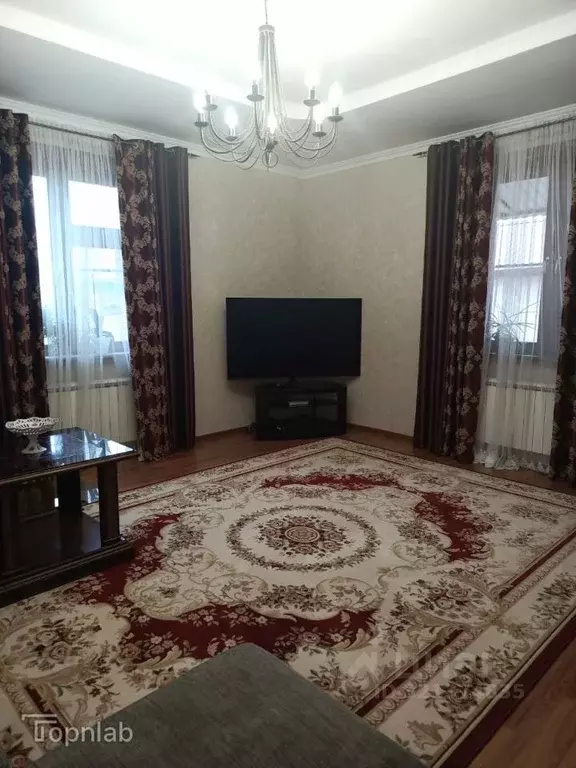 Дом в Астраханская область, Астрахань ул. Орджоникидзе, 50 (155 м) - Фото 2