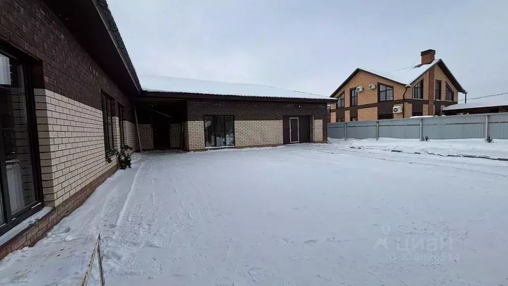 Дом в Башкортостан, Уфа ул. Листопадная, 31А (296 м) - Фото 1