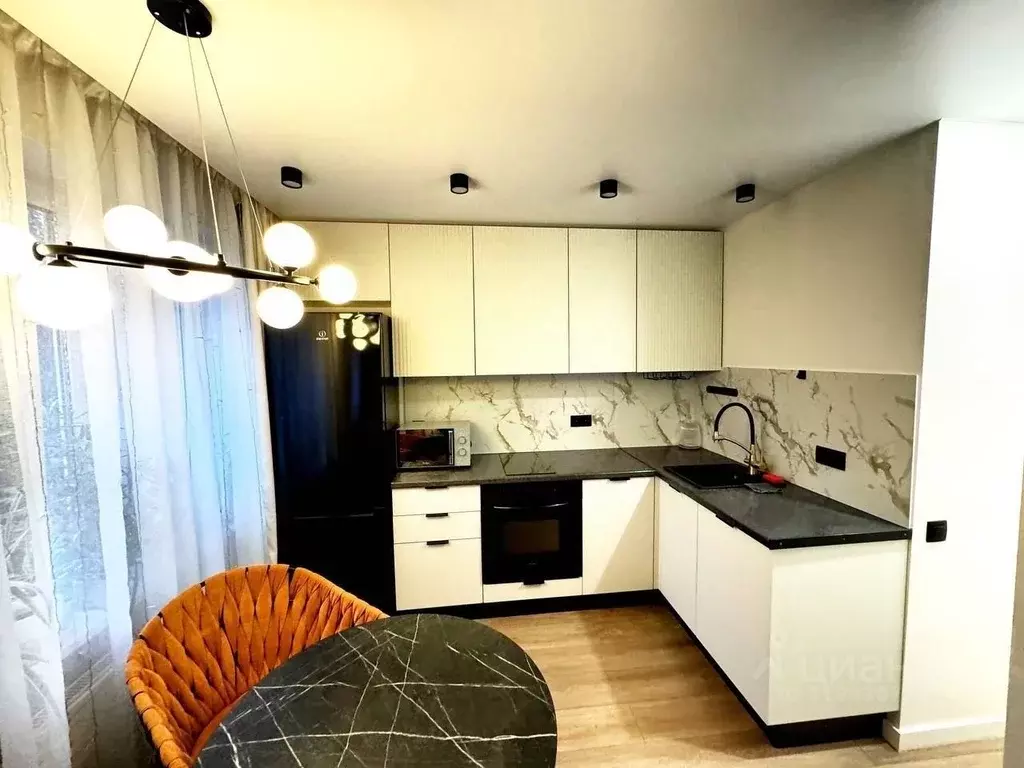 2-к кв. Москва Херсонская ул., 36К1 (40.0 м) - Фото 0