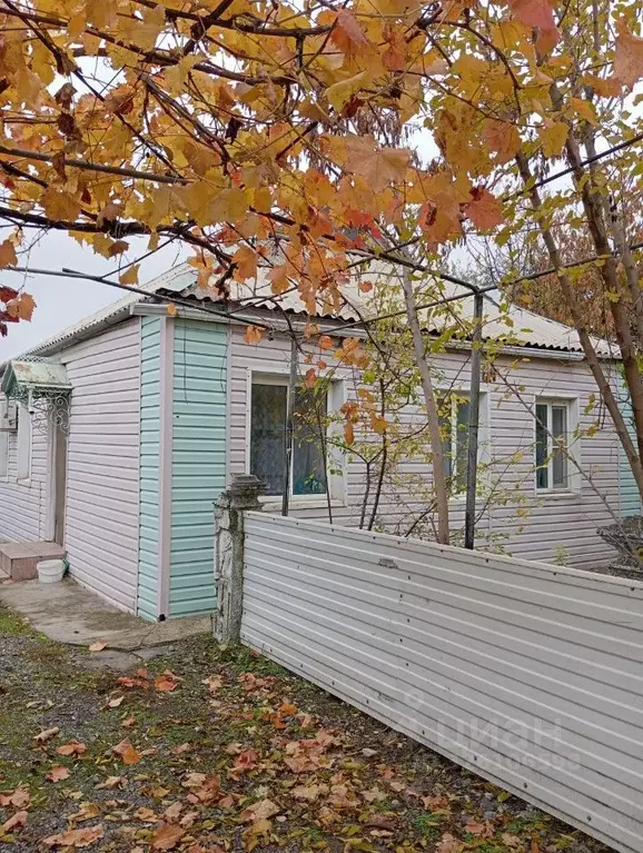 Дом в Ростовская область, Неклиновский район, Платовское с/пос, с. ... - Фото 2