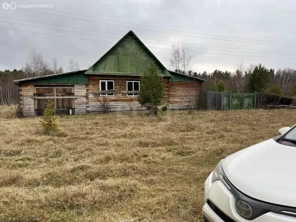 Дом в Прибайкальский район, посёлок Исток, улица Братьев Ильиных (64.5 ... - Фото 2