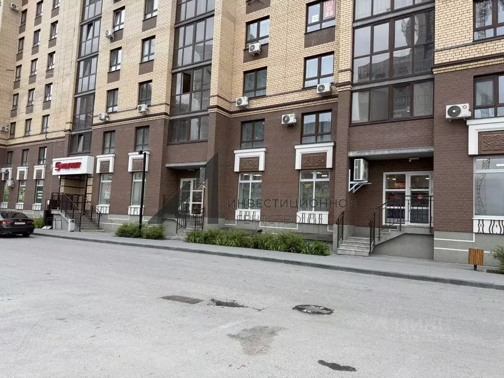 Помещение свободного назначения в Тюменская область, Тюмень ул. ... - Фото 0