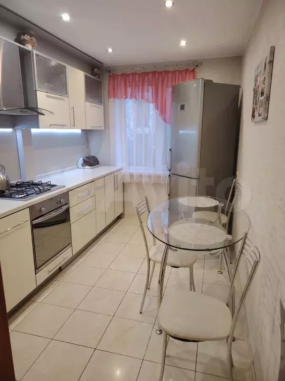 3-к. квартира, 60 м, 4/5 эт. - Фото 0
