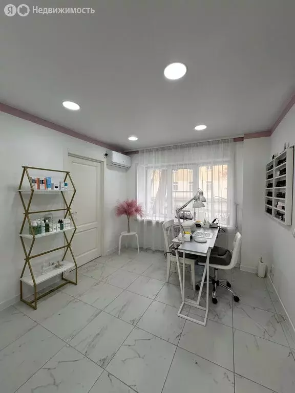 Помещение свободного назначения (42.4 м) - Фото 1