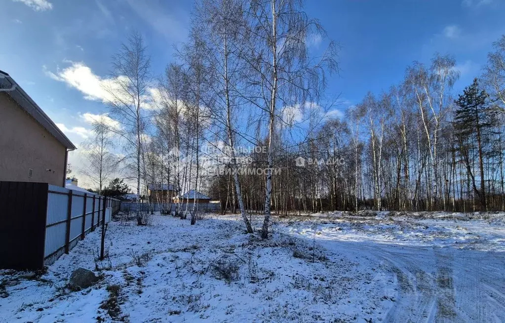 Участок в Рязанская область, Рязанский район, Дубровическое с/пос, с. ... - Фото 1