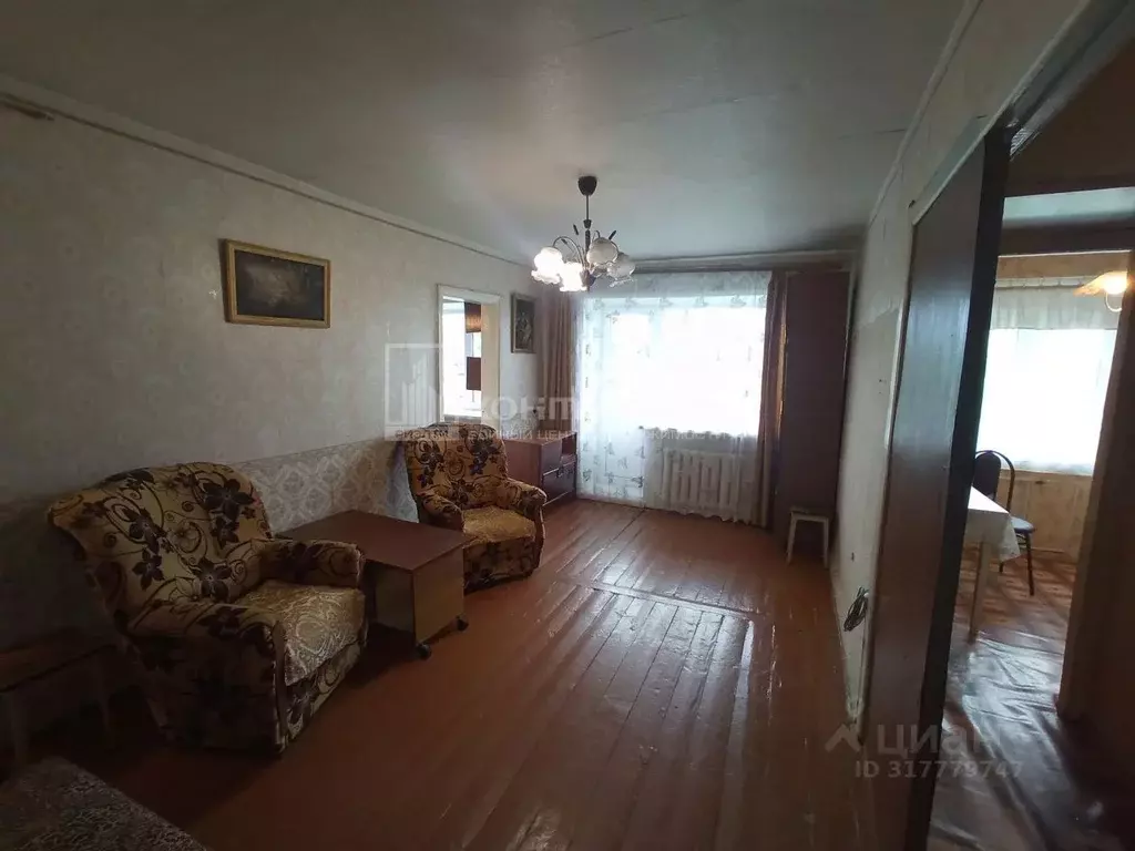 2-к кв. Владимирская область, Ковров ул. Димитрова, 20 (42.0 м) - Фото 0