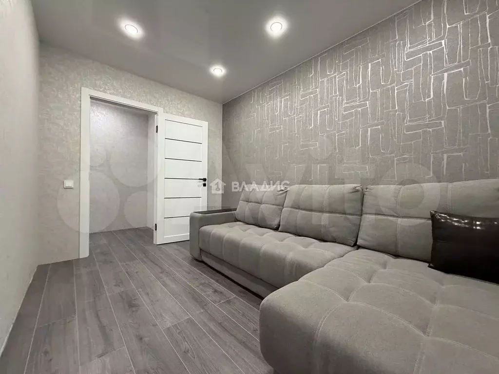 2-к. квартира, 47 м, 2/9 эт. - Фото 0