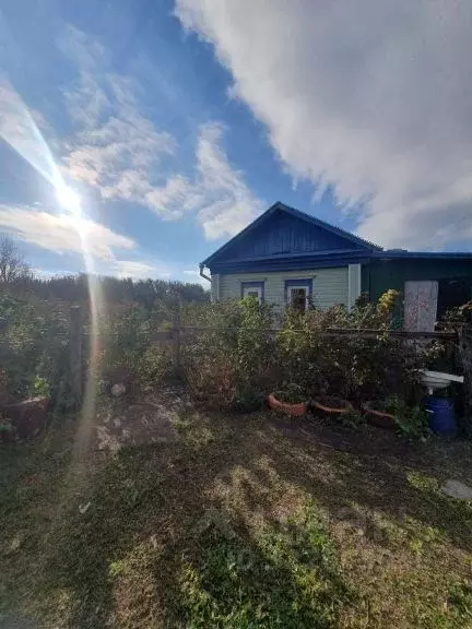 Дом в Башкортостан, Чишминский район, Чувалкиповский сельсовет, с. ... - Фото 2