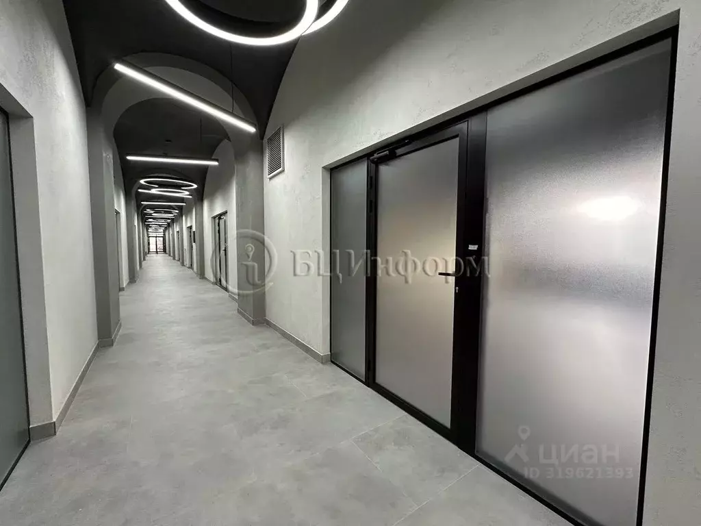 Офис в Санкт-Петербург наб. Обводного Канала, 23Б (900 м) - Фото 0