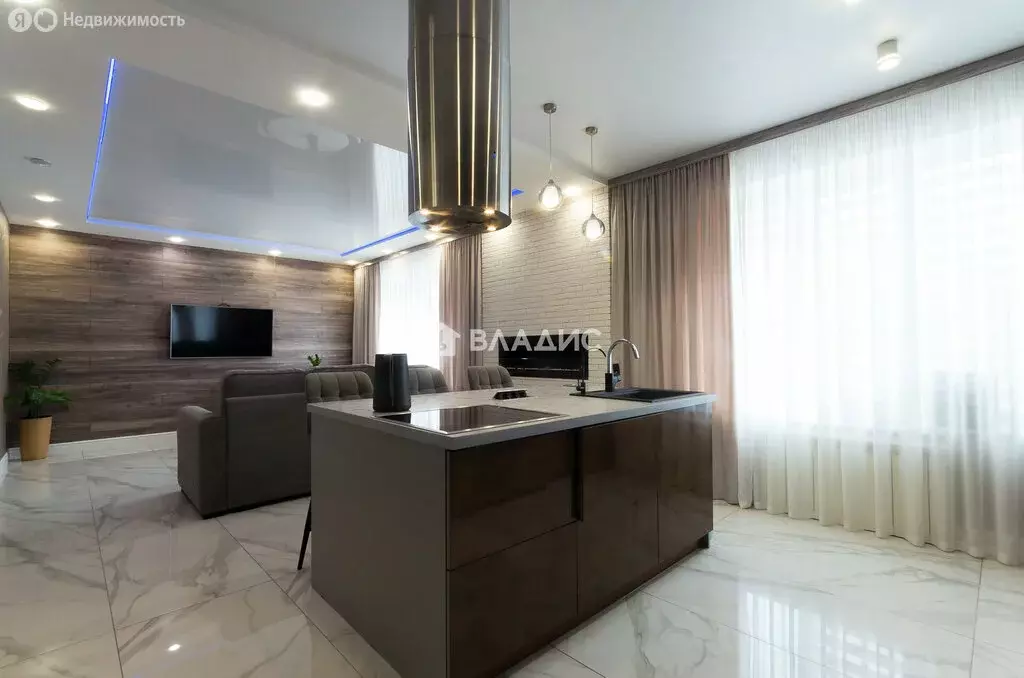 Дом в Тобольск, Зыряновская улица (147 м) - Фото 1