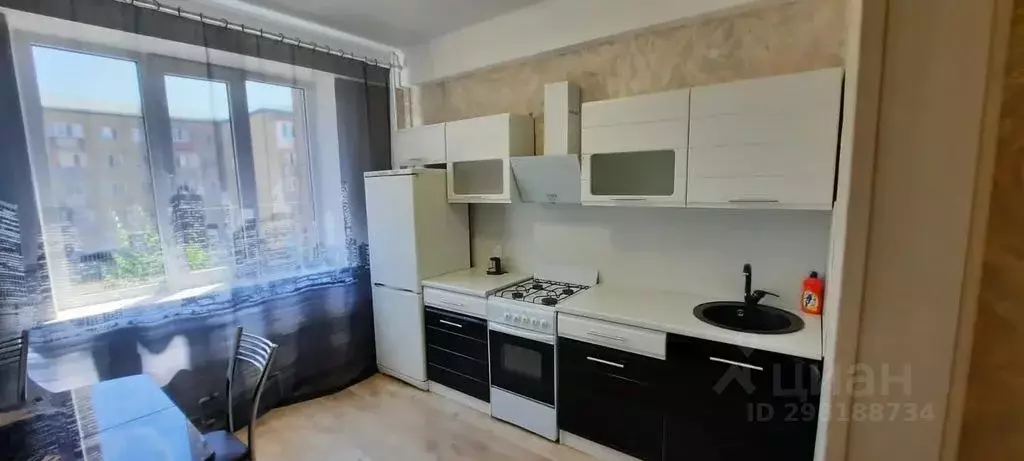 1-к кв. Дагестан, Каспийск ул. Ленина, 33В (40.0 м) - Фото 1