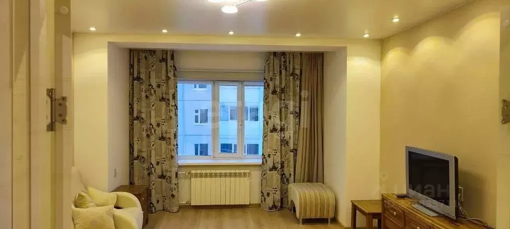 1-к кв. Ямало-Ненецкий АО, Новый Уренгой ул. Геологоразведчиков, 12 ... - Фото 2