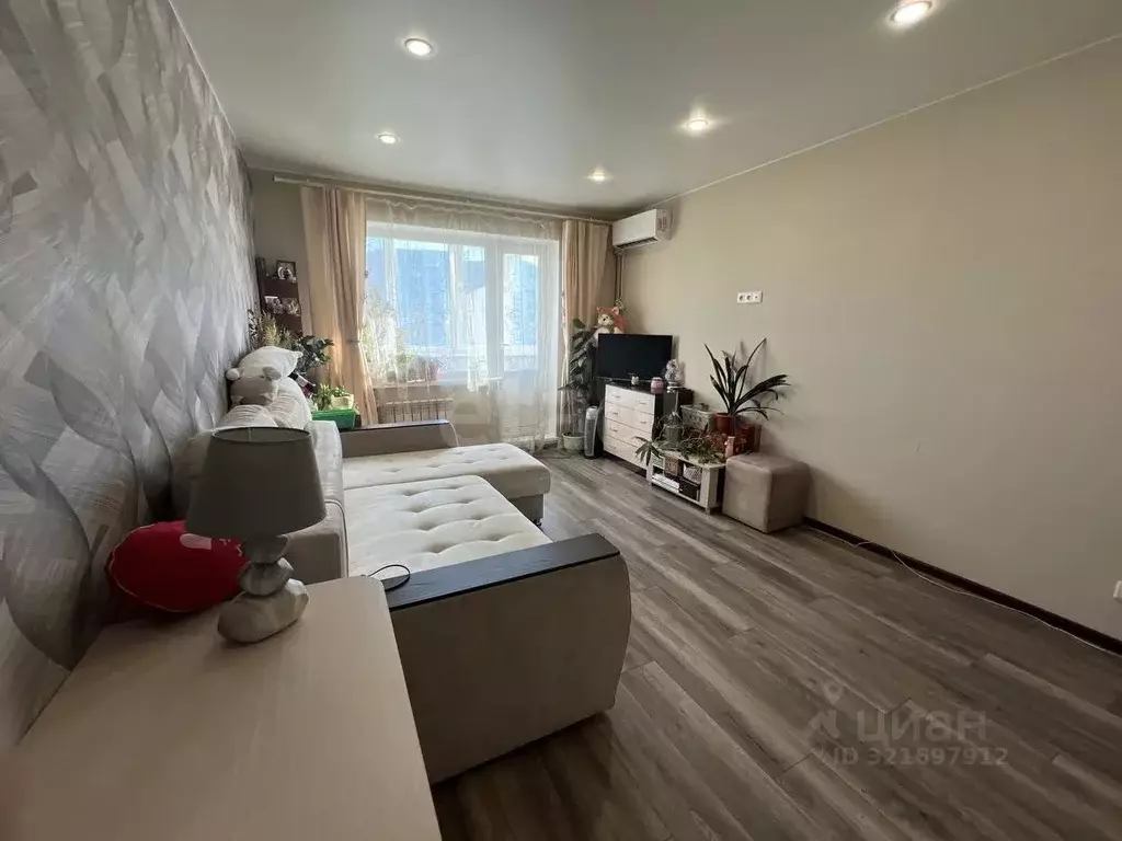 1-к кв. Саратовская область, Саратов ул. Имени С.Ф. Тархова, 33 (37.0 ... - Фото 1