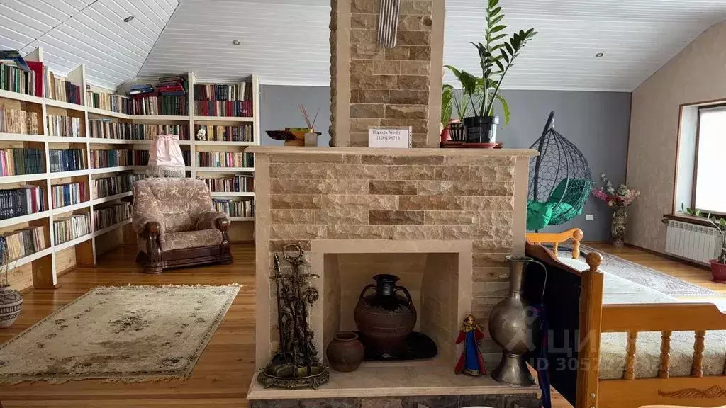 Дом в Дагестан, Махачкала ул. Мирзабекова, 13 (300 м) - Фото 1