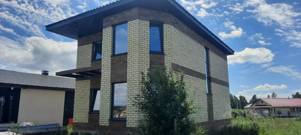 Коттедж в Башкортостан, Уфа ул. Барбарисовая (130 м) - Фото 1