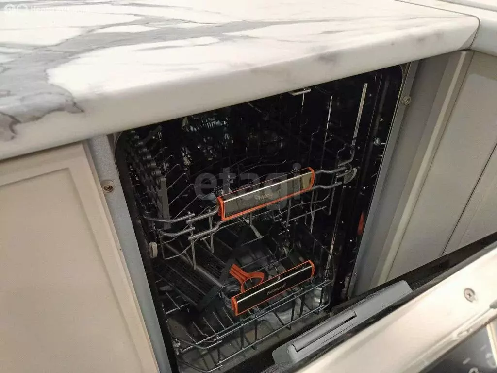 1-комнатная квартира: деревня Крутые Выселки, улица Ю. А. Жоголева, 3 ... - Фото 1