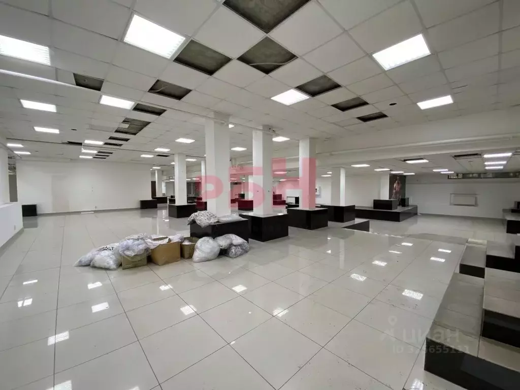 Торговая площадь в Курганская область, Курган ул. Гоголя, 109 (668 м) - Фото 2