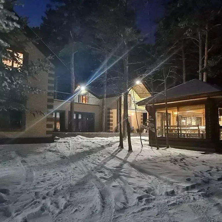 Дом в Свердловская область, Сысертский муниципальный округ, д. Малое ... - Фото 1