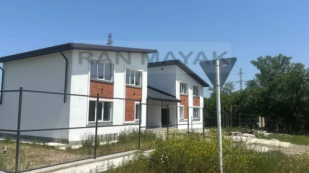 Дом в Адыгея, Майкоп ул. Крымская, 2А (149 м) - Фото 1