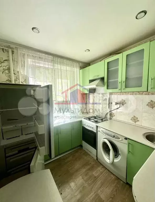 2-к. квартира, 44 м, 2/5 эт. - Фото 0