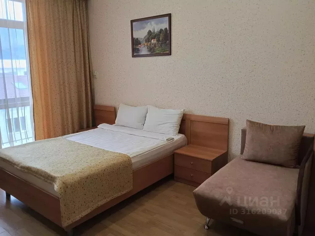 Комната Краснодарский край, Геленджик Советская ул., 19 - Фото 2