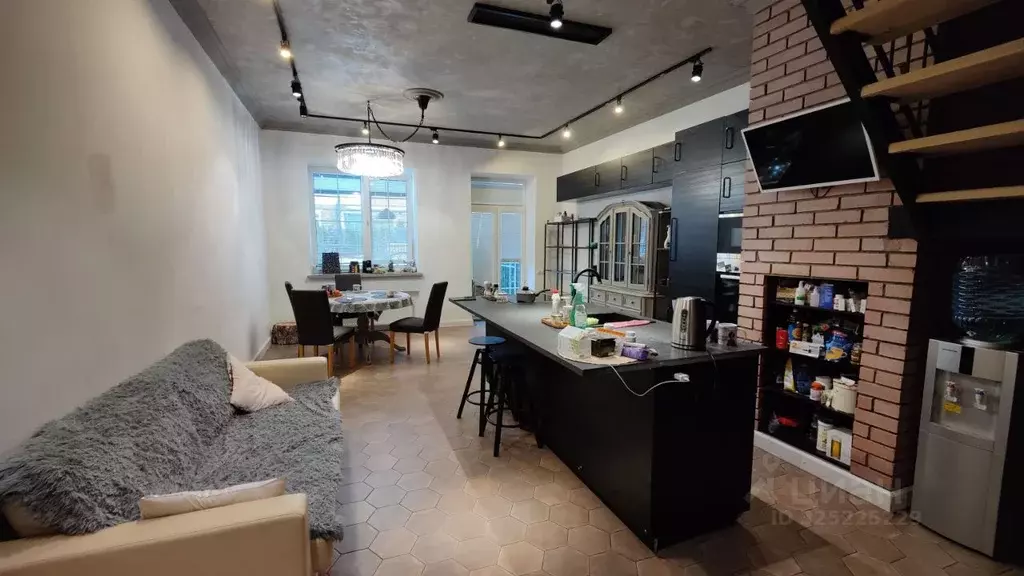 Таунхаус в Москва Академия Парк кп, 45с3 (150 м) - Фото 1