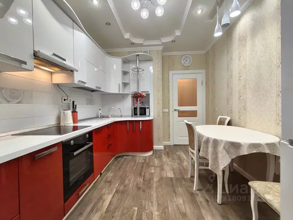 2-к кв. Татарстан, Казань ул. Четаева, 10 (70.0 м) - Фото 1