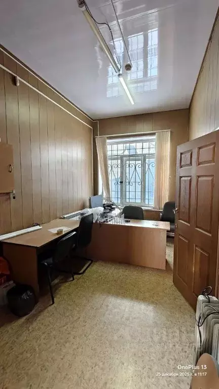 Офис в Приморский край, Владивосток Карьерная ул., 20Алит4 (28 м) - Фото 2