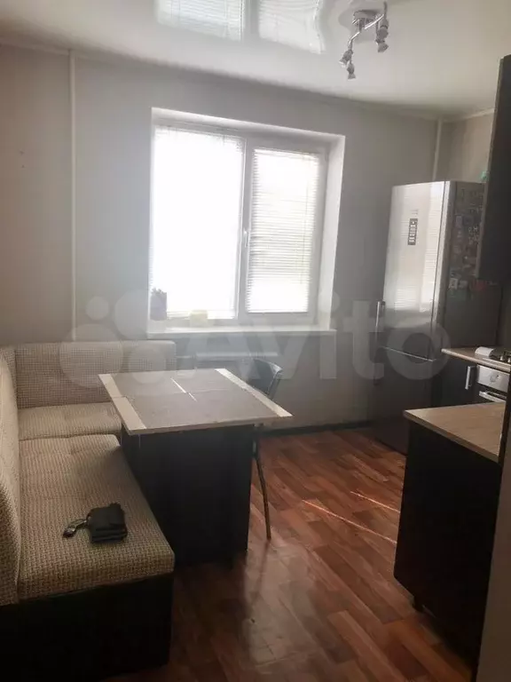 1-к. квартира, 40 м, 5/9 эт. - Фото 1