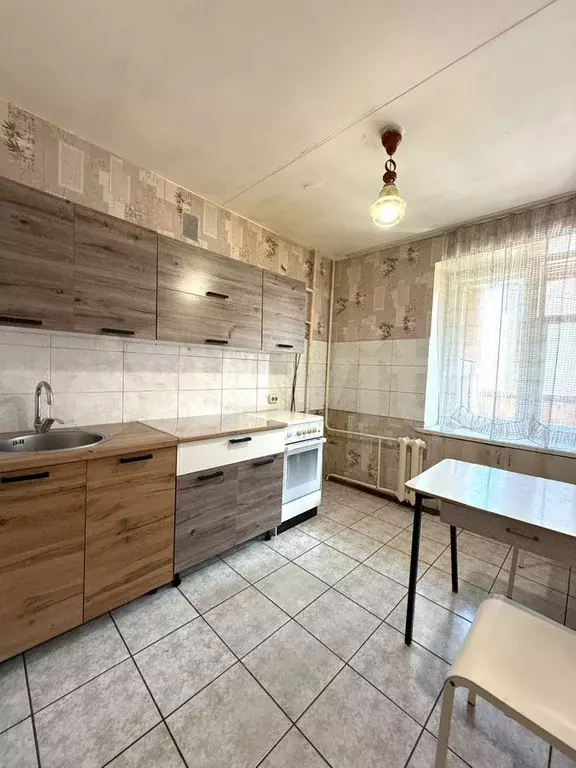 2-к. квартира, 50 м, 2/9 эт. - Фото 0