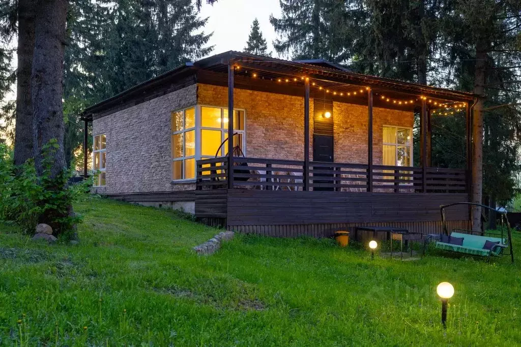 Дом в Московская область, Сергиево-Посадский городской округ, пос. ... - Фото 1