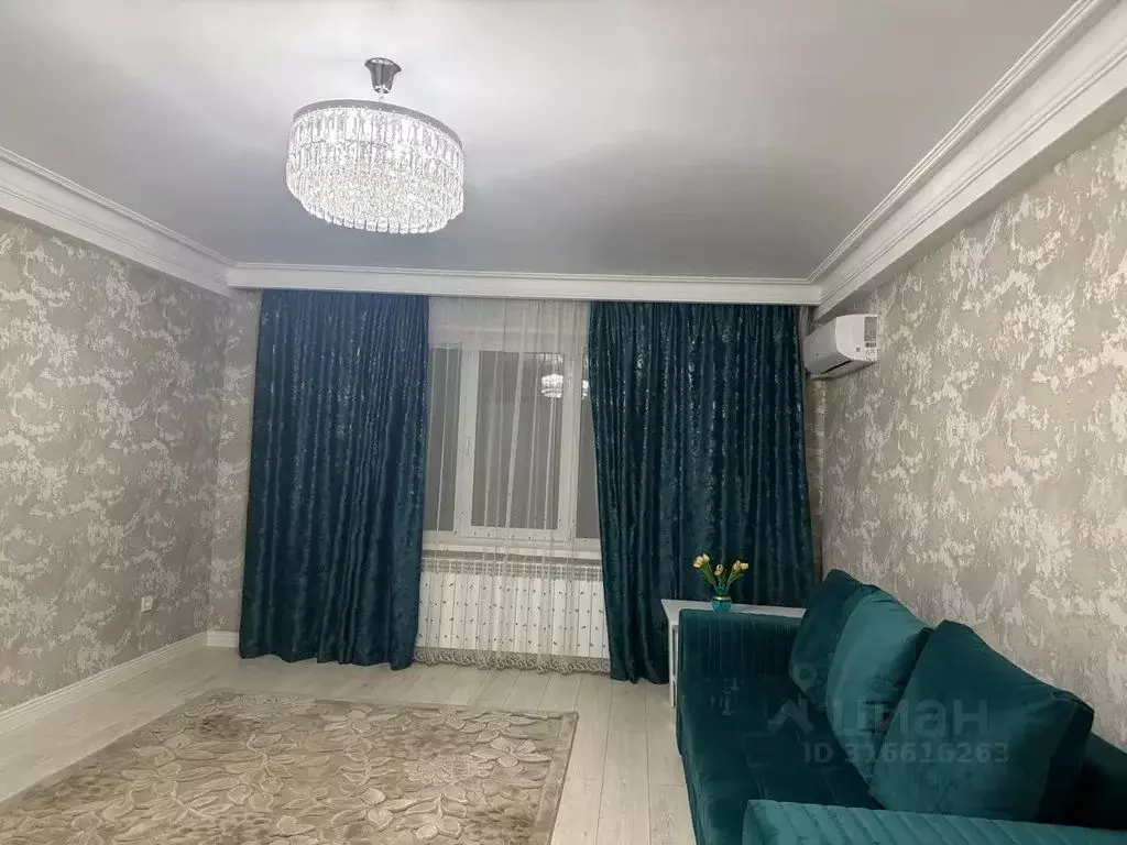 2-к кв. Дагестан, Каспийск ул. Зейнудина Батманова, 16 (75.0 м) - Фото 1