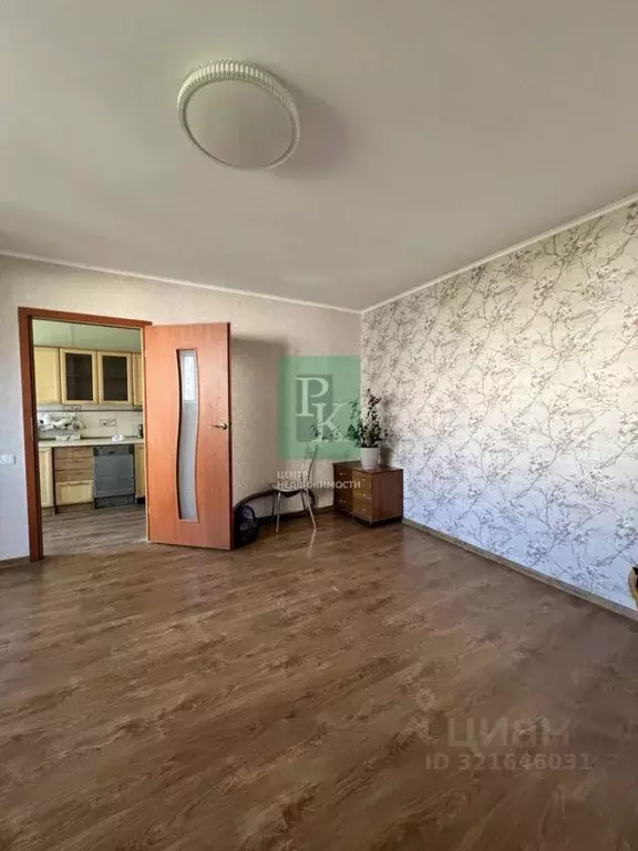 2-к кв. Севастополь просп. Октябрьской Революции, 32 (62.4 м) - Фото 2