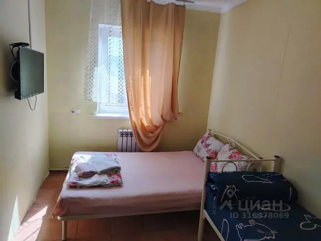 Комната Краснодарский край, Краснодар ул. Им. Ягодина М. Д., 48/1 - Фото 2