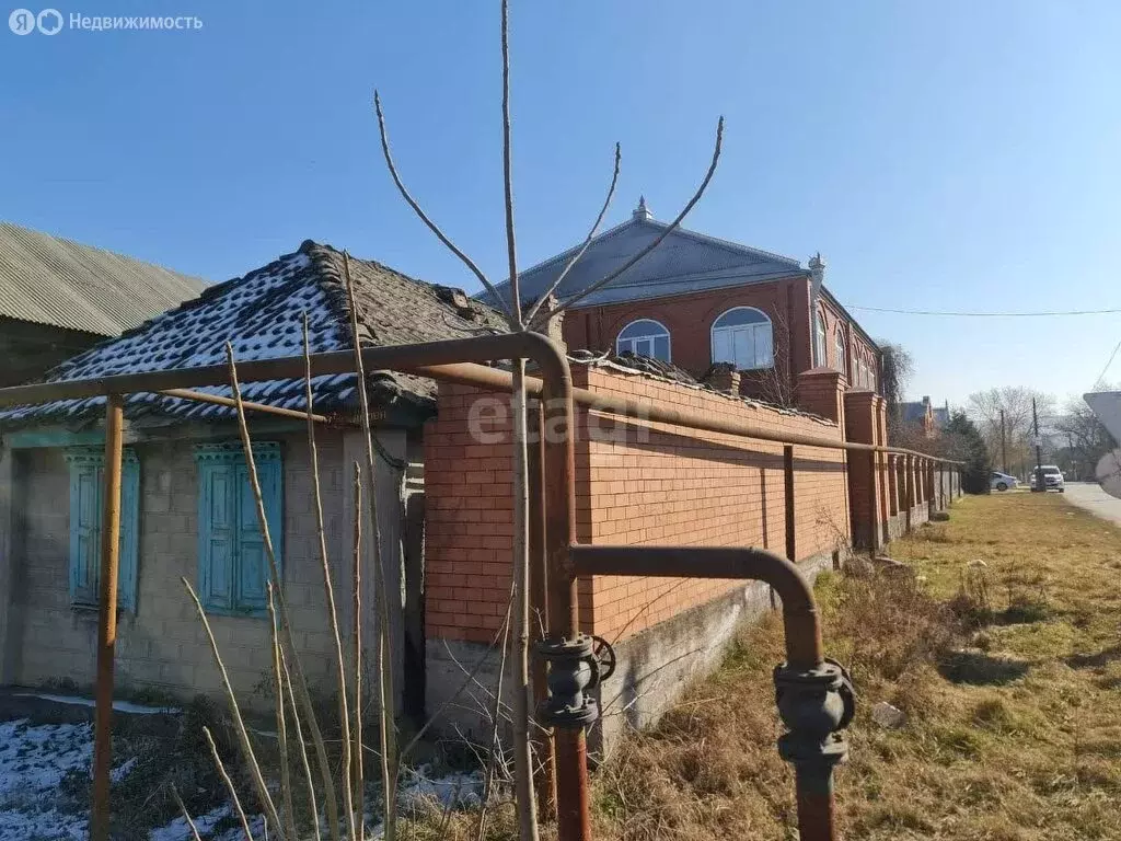 Участок в Карабулак, улица Осканова (8 м) - Фото 1