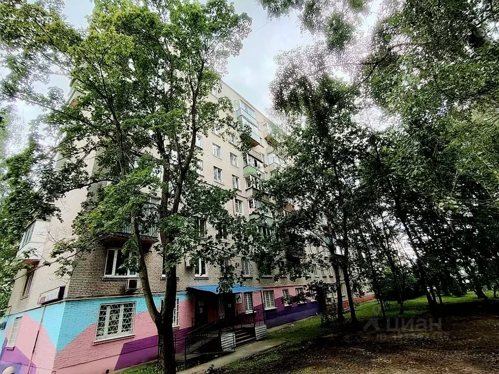 2-к кв. Московская область, Реутов Комсомольская ул., 5а (43.0 м) - Фото 0