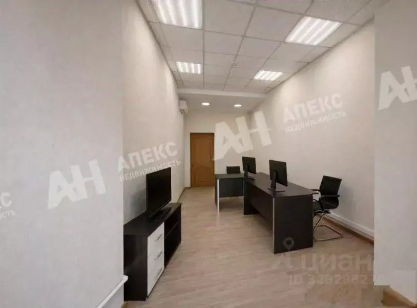 Помещение свободного назначения в Москва Новослободская ул., 26С1 (62 ... - Фото 1