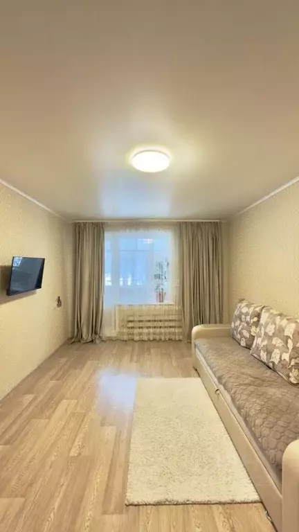 2-к кв. Татарстан, Казань ул. Юлиуса Фучика, 42 (54.0 м) - Фото 1