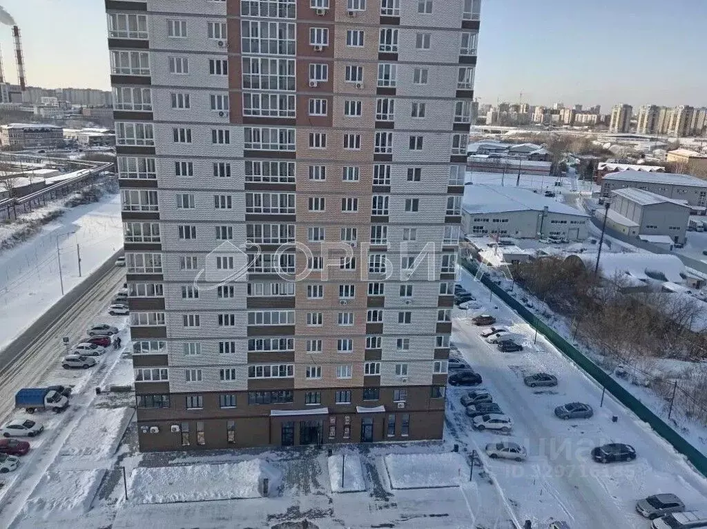 1-к кв. Тюменская область, Тюмень Дамбовская ул., 29к2 (32.8 м) - Фото 1