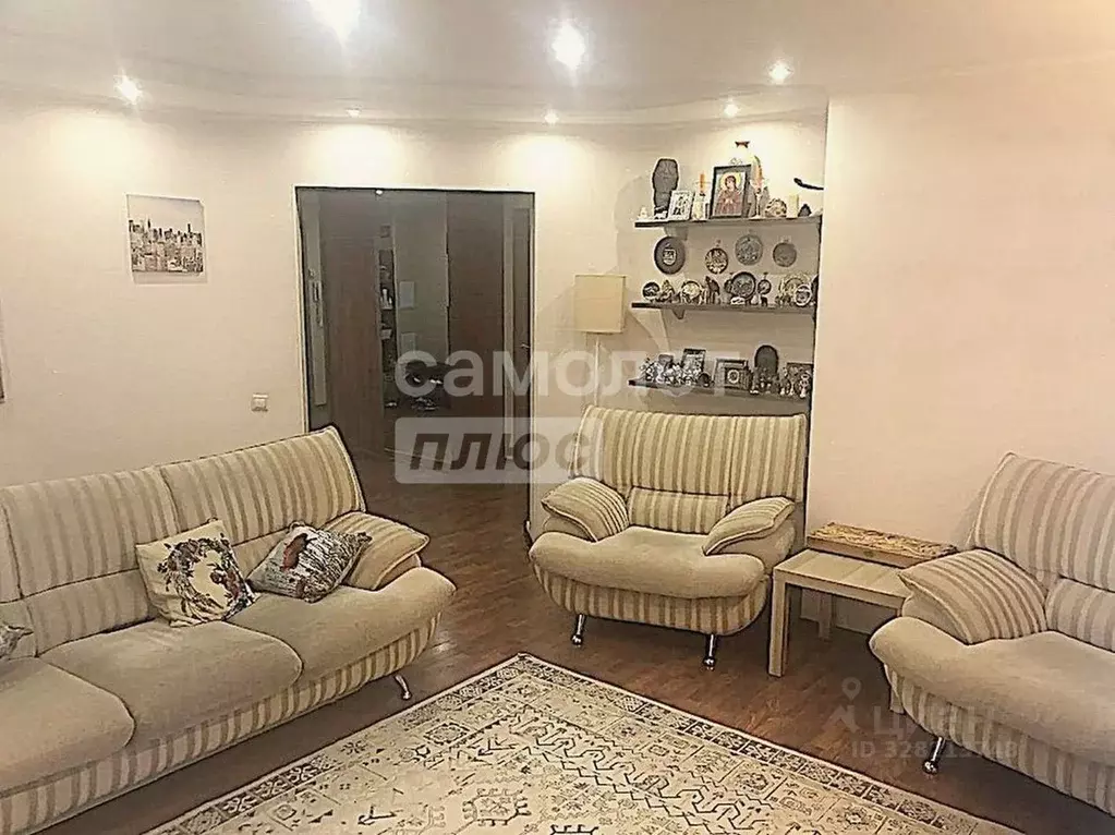 3-к кв. Тюменская область, Тюмень Уральская ул., 74к1 (82.3 м) - Фото 1