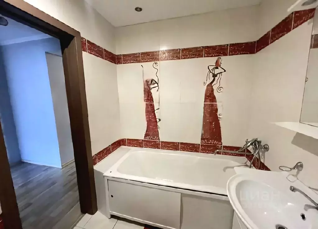 2-к кв. Хакасия, Абакан ул. Лермонтова, 25 (69.0 м) - Фото 1