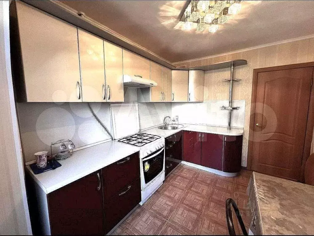 3-к кв. Тверская область, Тверь ул. Склизкова, 8 (71.0 м) - Фото 0