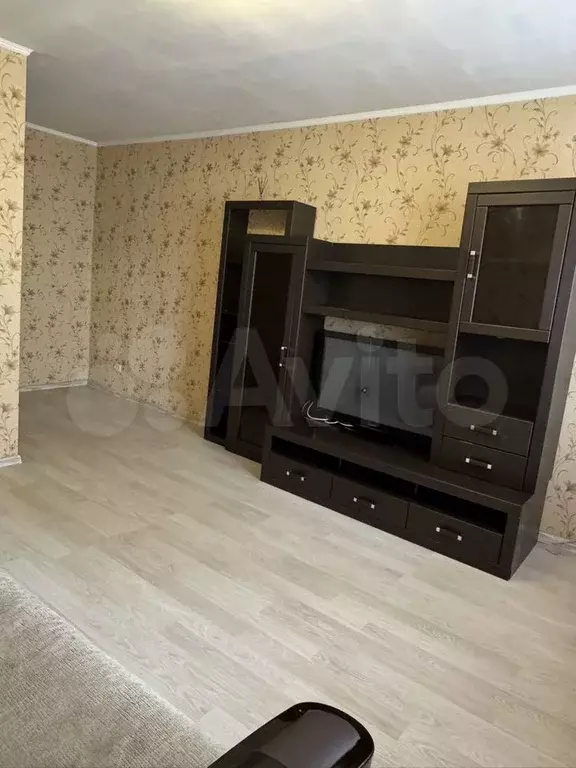 1-к. квартира, 40 м, 2/10 эт. - Фото 0
