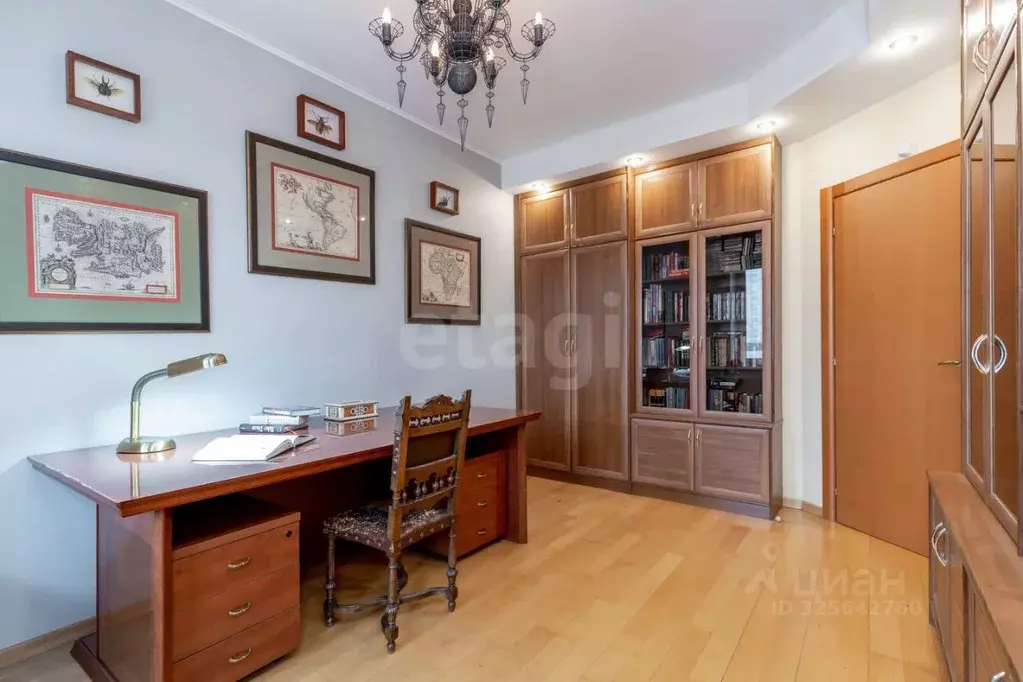 5-к кв. Москва ул. Бажова, 24к2 (148.7 м) - Фото 2