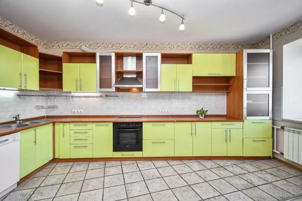 2-к кв. Красноярский край, Красноярск Северный мкр, ул. Урванцева, 25 ... - Фото 1