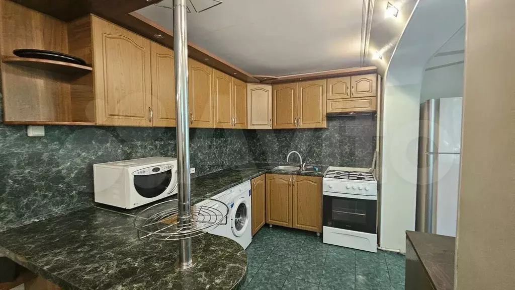 4-к. квартира, 95 м, 1/5 эт. - Фото 1