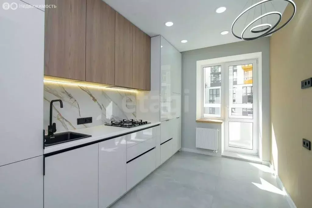 1-комнатная квартира: Калининград, улица Александра Невского, 192к2 ... - Фото 1